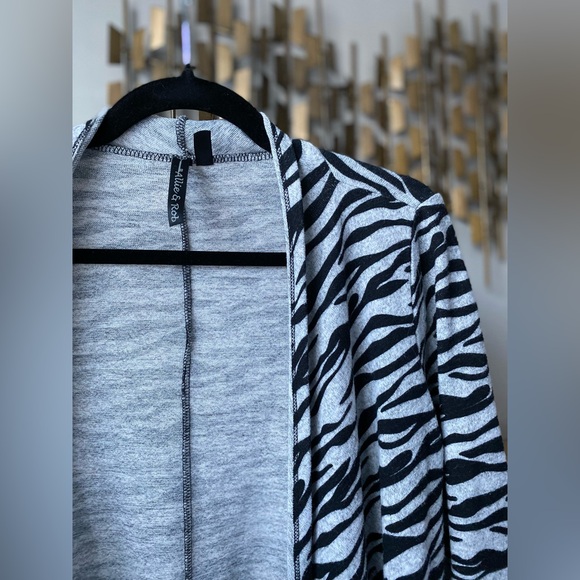 Zebra open cardigan - Picture 2 of 6